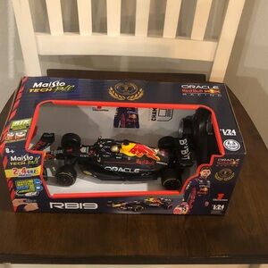 Maisto RC Red Bull Racing Car - Black and Red